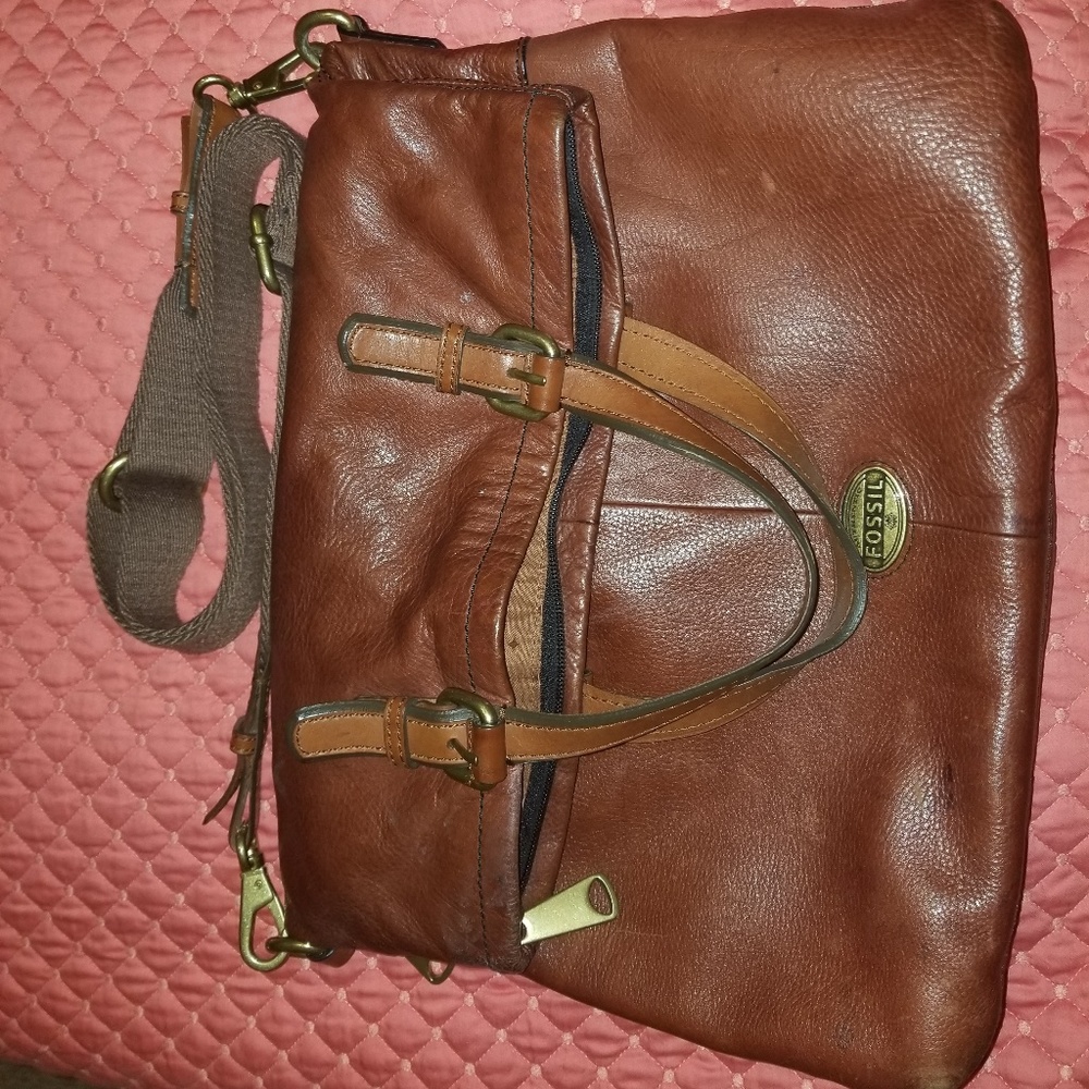 Fossil crossbody bag